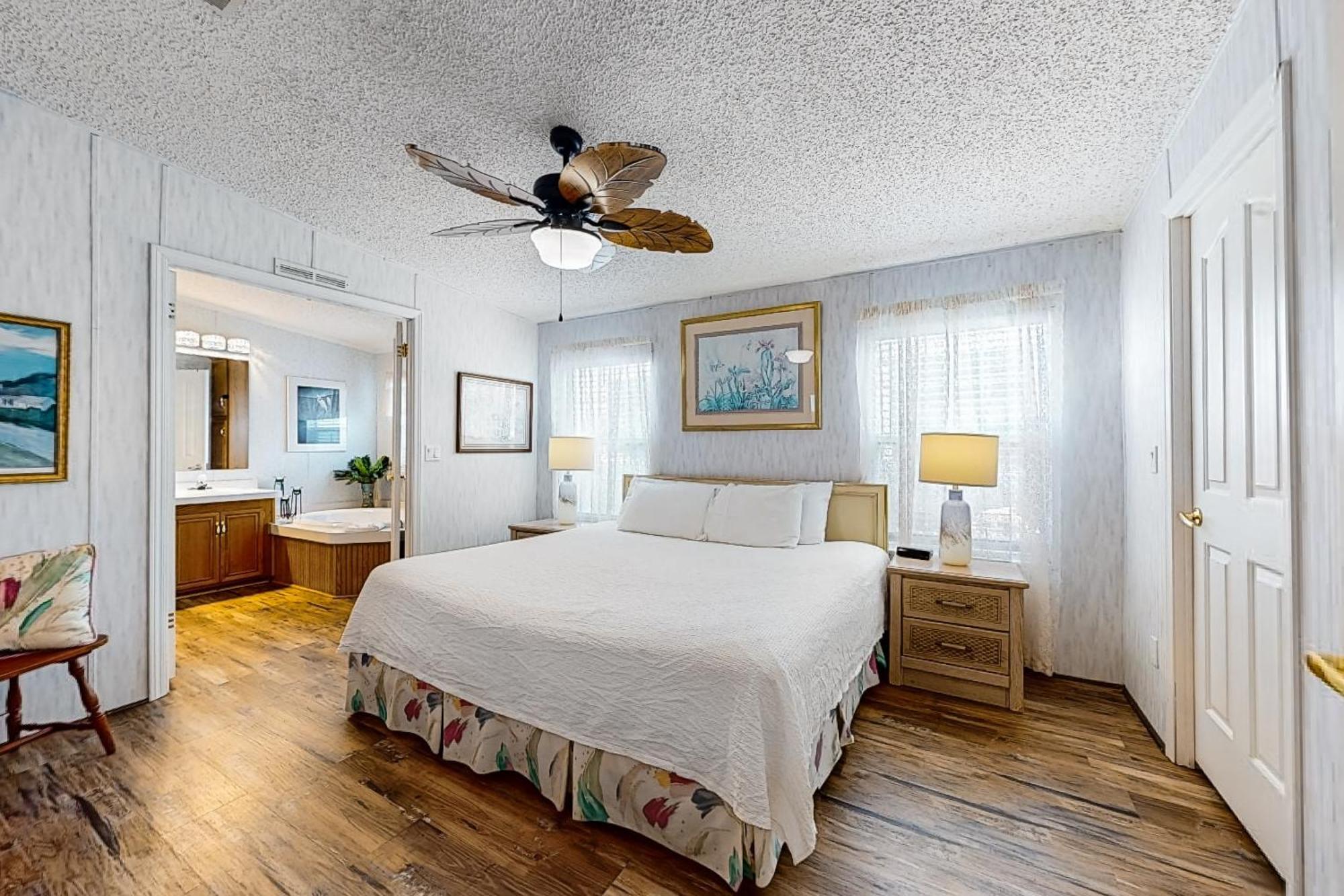 Laguna Hideaway Panama City Beach Exterior photo